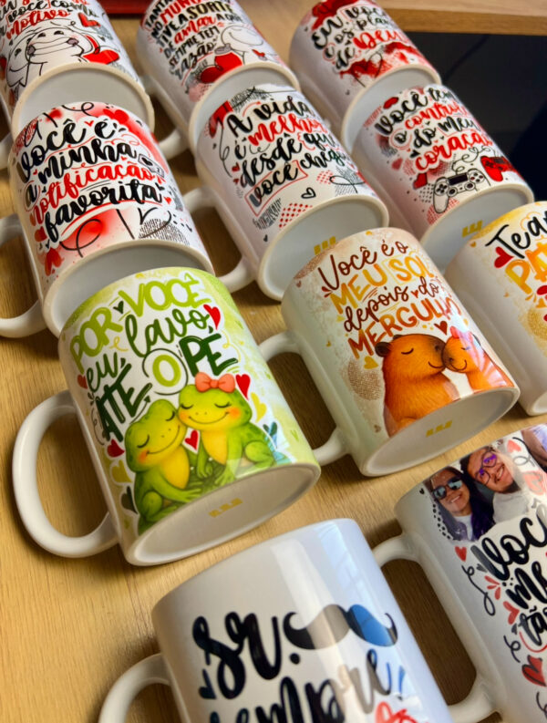 15 ARTES CANECA DIA DOS NAMORADOS 2025 - ABACAXI SUBLIMÁTICO - Imagem 33
