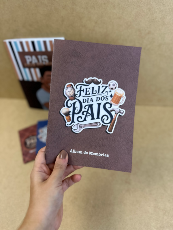 Pais 2025 – Álbum do Papai (Tita) - Imagem 2