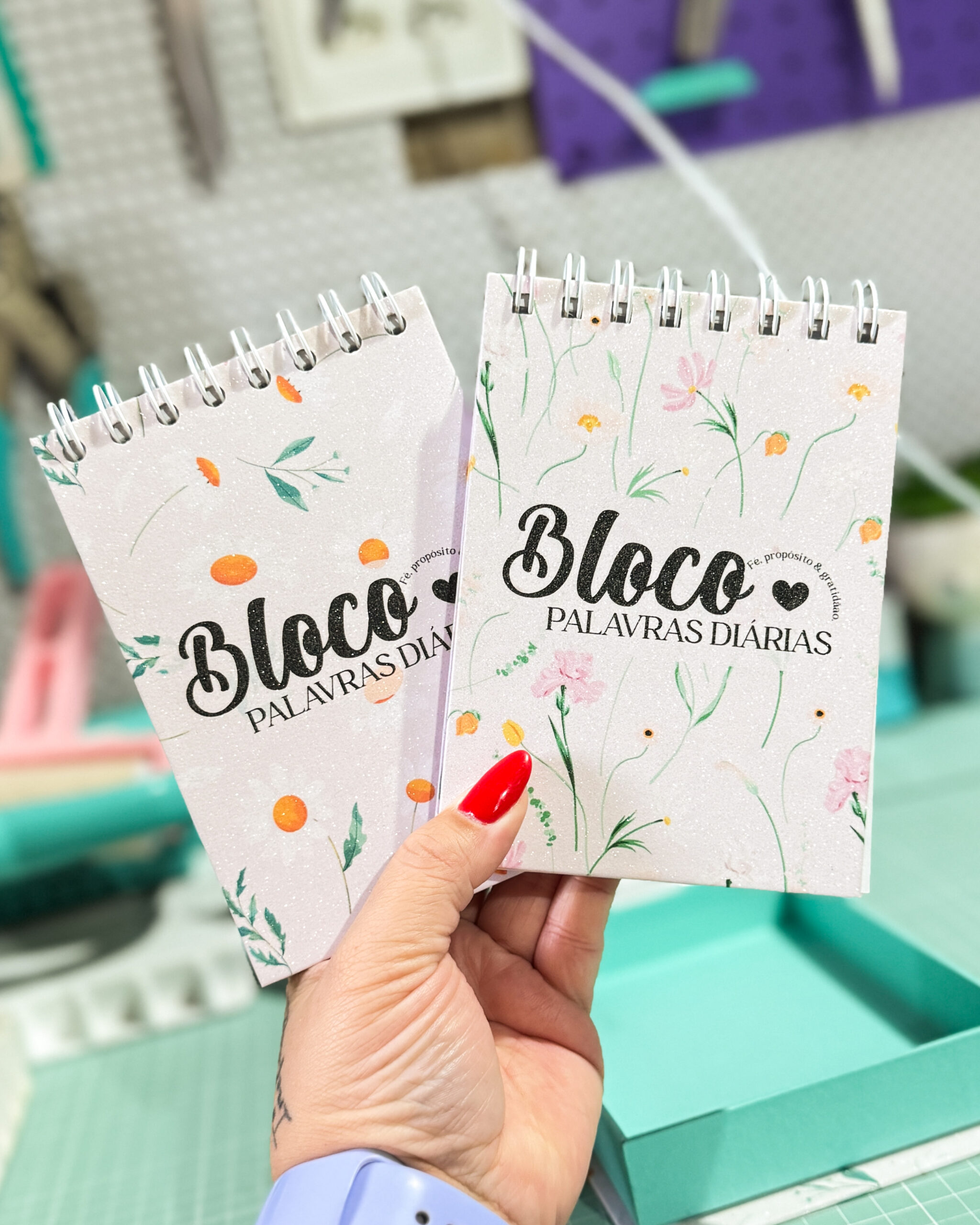 Bloco com versículos + caixa (Metamopaper)