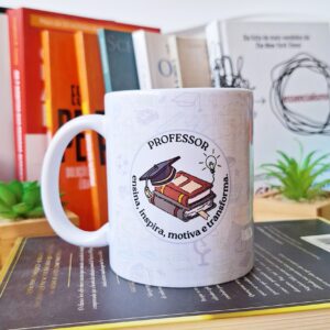 Professor -Ensina, inspira, motiva e transforma