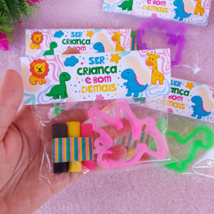 Arquivo Dia das Crianças Lapela Kit Massinha - Dhama dos Papéis