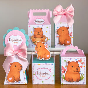 Capivara menina – Kit Festa Pronta